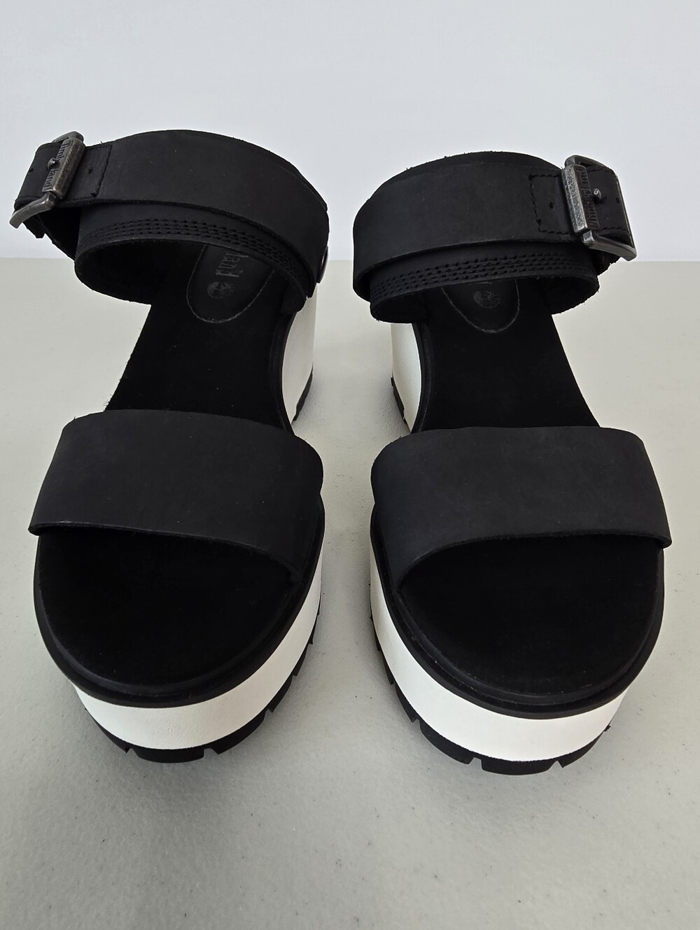 Timberland Koralyn Black Nubuck Platform Wedge Heel Lug Sole Sandals Size 7 - Picture 4 of 8